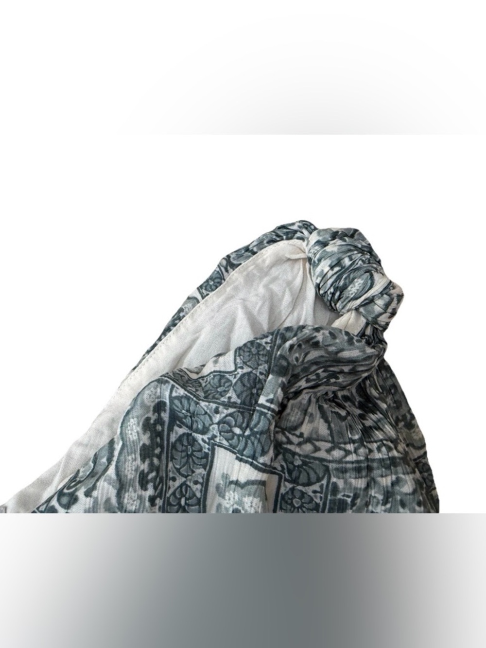 Abercrombie & Fitch One Shoulder Top Size Large Crinkle Textured Boho Print NWT - Picture 3 of 5